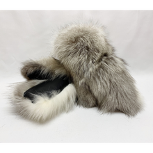  Pearl Fox Mitts - Ladies