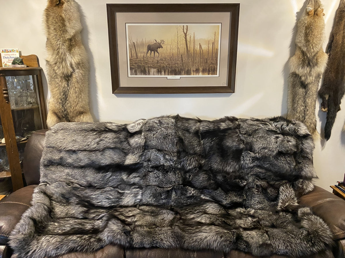 Silver Fox Blankets The Canadian Coyote Company Ltd.